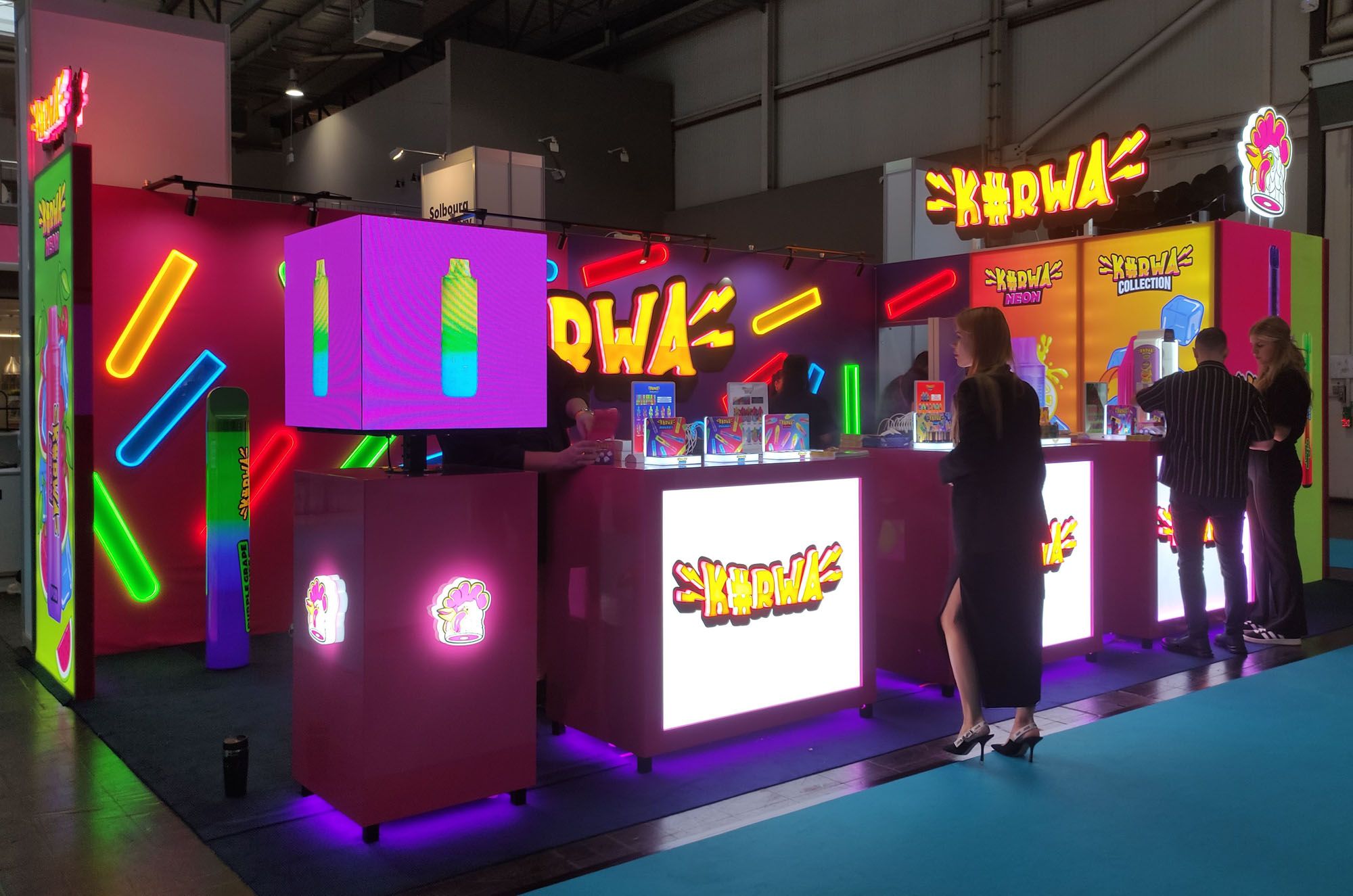 LED displayers and exhibitors