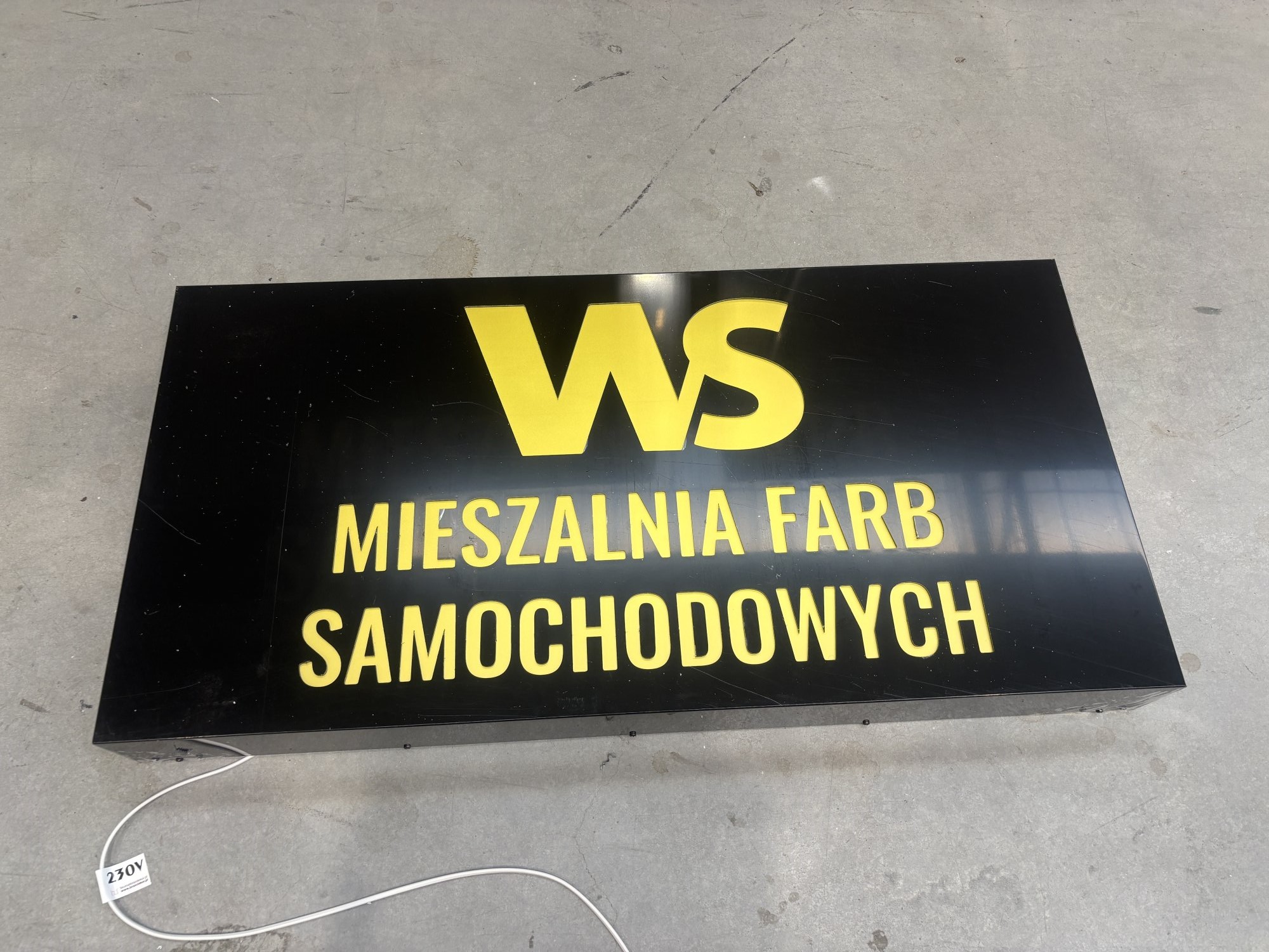 Lightboxes and Illuminated Signs