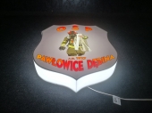 Custom-shaped lightboxes made of thermoformed plexiglass or aluminum tape