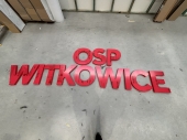 Dimensional advertising, informational and decorative products made of styrofoam and/or plexiglass (non-illuminated)